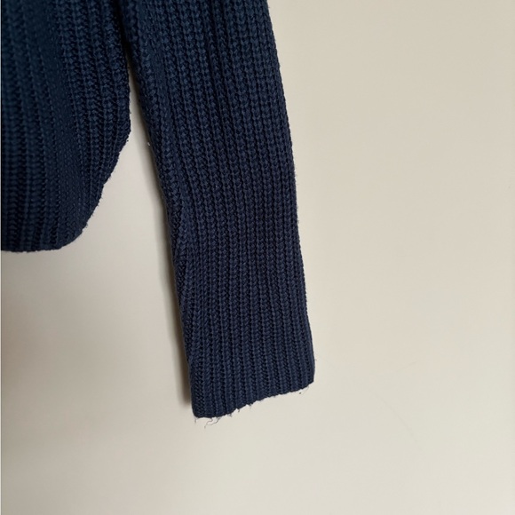 American Apparel Cropped Dark Blue Knit - Picture 3 of 4